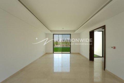 4 dormitorios Villa en  Yas Island, UAE No. 3923 8