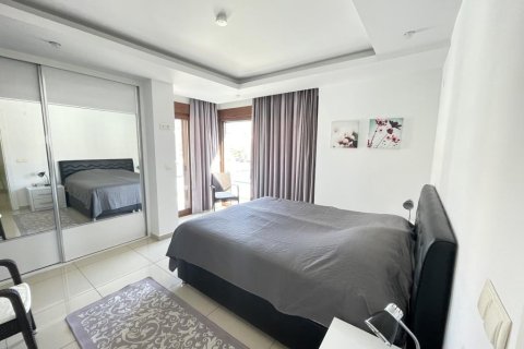 3 rooms Apartment in Cikcilli, Turkey No. 17717 8