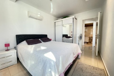 3 rooms Apartment in Cikcilli, Turkey No. 17717 7