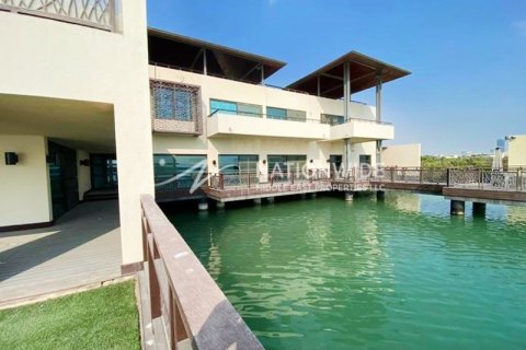 4 bedrooms Villa in Al Gurm West, UAE No. 4183 7