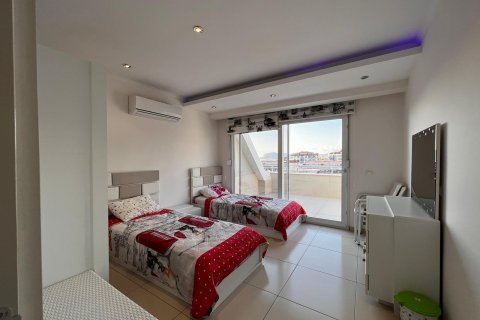 3+1 Penthouse in Kestel, Turkey No. 13229 12