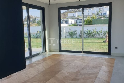 5+1 Villa in Bodrum, Turkey No. 11951 22