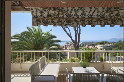 4 bedrooms Apartment in Cannes, France No. 67368 3