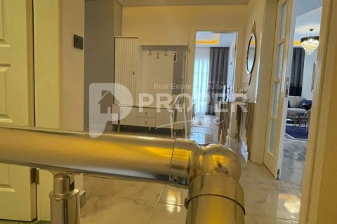 4 rooms Apartment in Mahmutlar, Turkey No. 12699 8