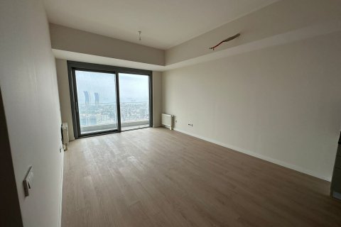 2+1 Apartment in Istanbul, Turkey No. 14765 8