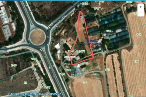 3432m² Land en Kato Polemidia, Cyprus No. 76107 2