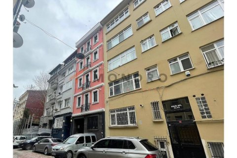 1+1 Appartement à Beyoglu, Turkey No. 17287 13