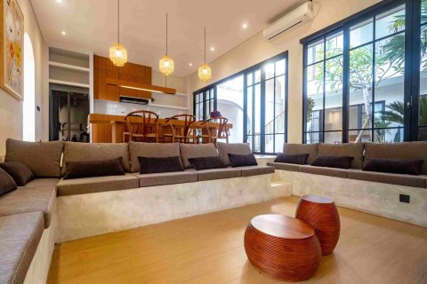 3 bedrooms Villa in Jimbaran, Indonesia No. 47172 8