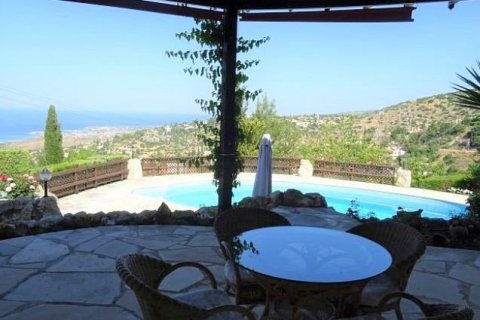 4 bedrooms House in Tala, Cyprus No. 37281 5