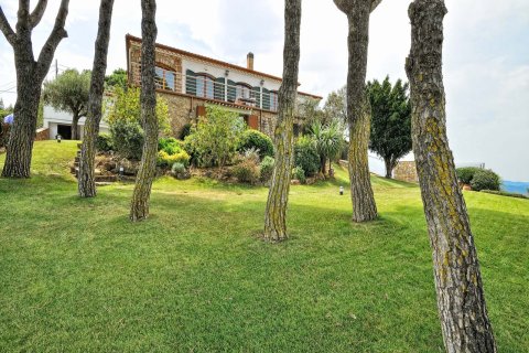 7 bedrooms House in Begur, Spain No. 25386 5