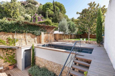 3 dormitorios House en Begur, Spain No. 25395 8