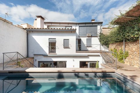 3 dormitorios House en Begur, Spain No. 25395 9