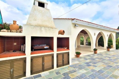 4 dormitorios Bungalow en Paphos, Cyprus No. 37587 2