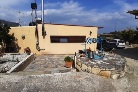 2 bedrooms House in Heraklion, Greece No. 56598 2