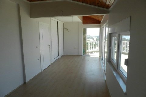 4+1 Villa en Kestel, Turkey No. 15326 13