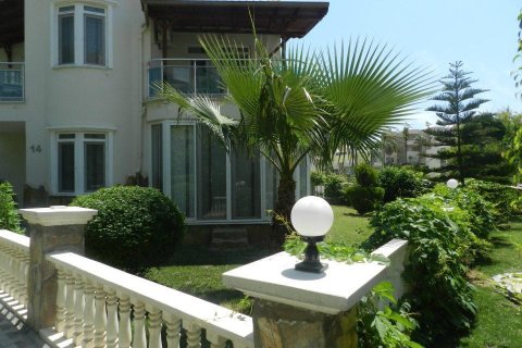 4+1 Villa en Kestel, Turkey No. 15326 11