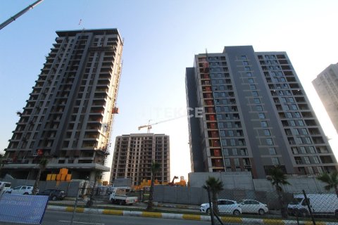 2+1 Apartment en Istanbul, Turkey No. 66416 22