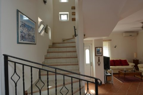 4 bedrooms Villa in Chania, Greece No. 23919 23