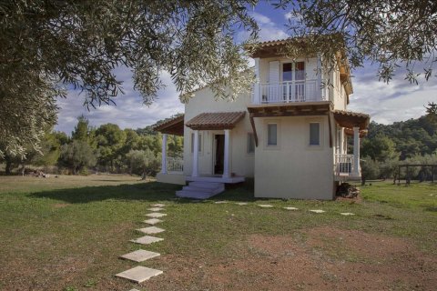 4 dormitorios House en Loutraki, Greece No. 59061 2