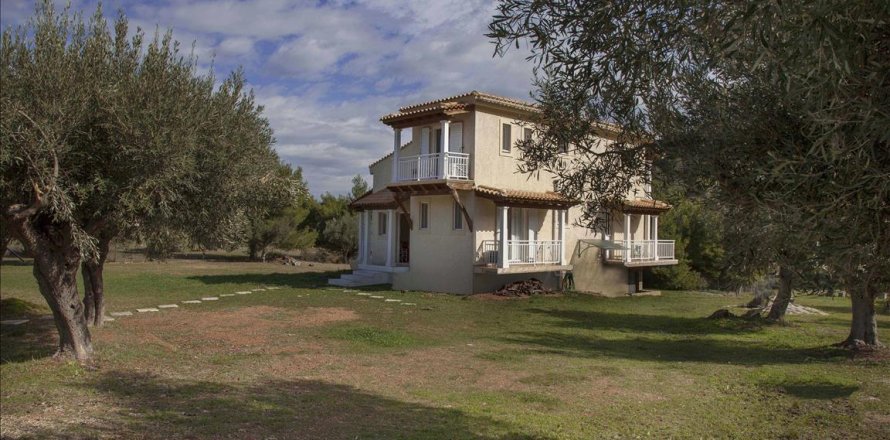 4 bedrooms House in Loutraki, Greece No. 59061