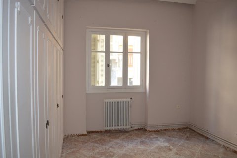 3 bedrooms Apartment in Athens, Greece No. 59246 3