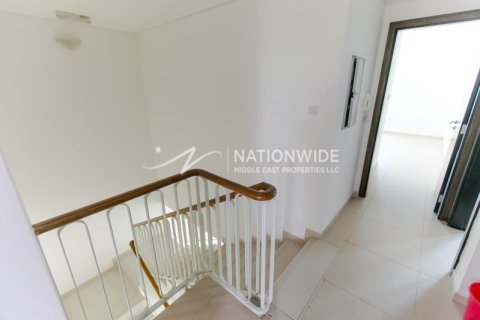 3 bedrooms Villa in Al Ghadeer, UAE No. 3663 9