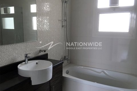 2 bedrooms Townhouse in Al Ghadeer, UAE No. 3658 6