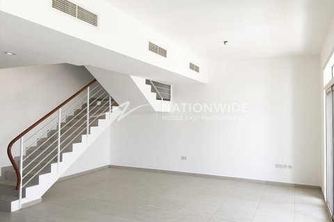 2 bedrooms Townhouse in Al Ghadeer, UAE No. 3659 11