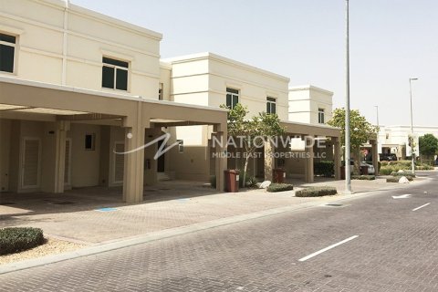 2 bedrooms Townhouse in Al Ghadeer, UAE No. 3659 1