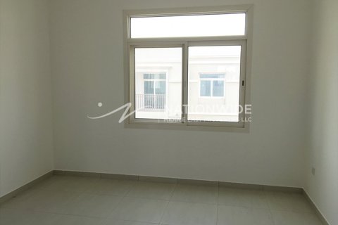 2 bedrooms Townhouse in Al Ghadeer, UAE No. 3659 10