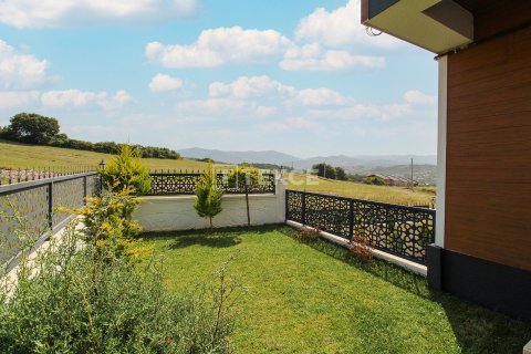 5+1 Villa en Yalova, Turkey No. 11327 14