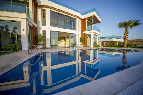 6+2 Villa en Bodrum, Turkey No. 11330 5