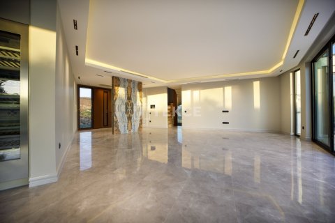 6+2 Villa en Bodrum, Turkey No. 11330 18