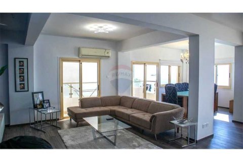 4 dormitorios Apartment en Limassol, Cyprus No. 66636 6