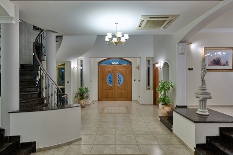 6 dormitorios Villa en Paphos, Cyprus No. 37741 8