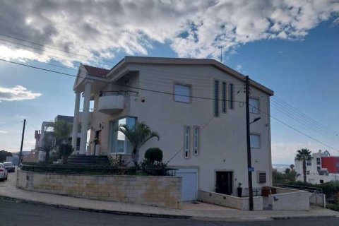 7 bedrooms House in Limassol, Cyprus No. 43021 7