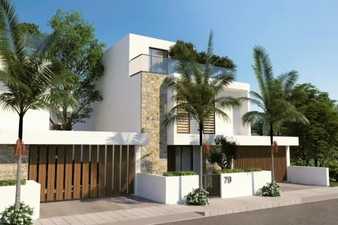 4 bedrooms House in Larnaca, Cyprus No. 46619 1