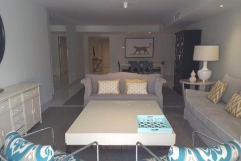 2 chambres Appartement à Puerto Banus, Spain No. 25170 2