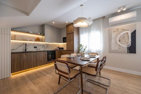 2 dormitorios Apartment en Madrid, Spain No. 27469 8