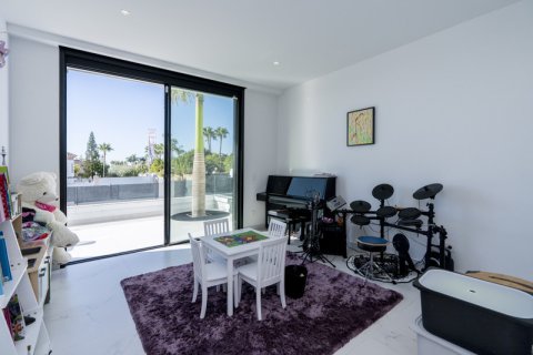 4 dormitorios Villa en Estepona, Spain No. 27392 15