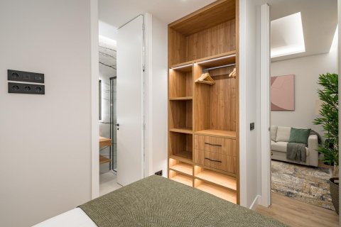 4 chambres Appartement à Madrid, Spain No. 27471 7