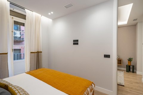 4 dormitorios Apartment en Madrid, Spain No. 27471 20