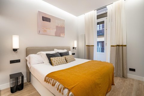 4 chambres Appartement à Madrid, Spain No. 27471 17