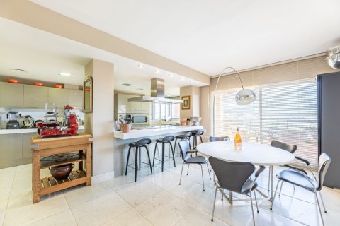 5 dormitorios Penthouse en Nueva Andalucía, Spain No. 27391 10