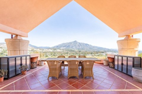 5 dormitorios Penthouse en Nueva Andalucía, Spain No. 27391 1