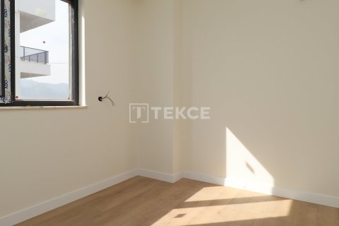 Квартира 2+1 в Дёшемеалты, Турция №13244 8