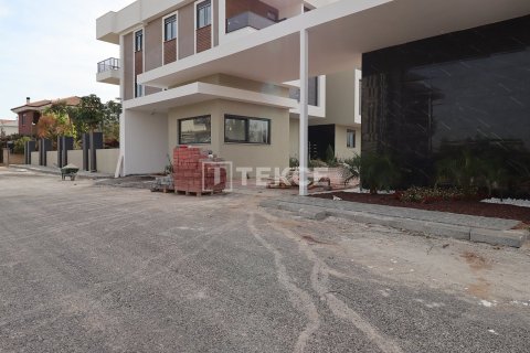 2+1 Apartment en Dosemealti, Turkey No. 13244 18