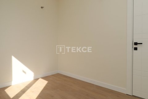 Квартира 2+1 в Дёшемеалты, Турция №13244 7