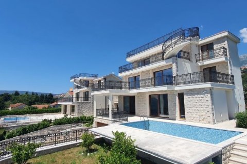 430m² House in Herceg Novi, Montenegro No. 66784 5