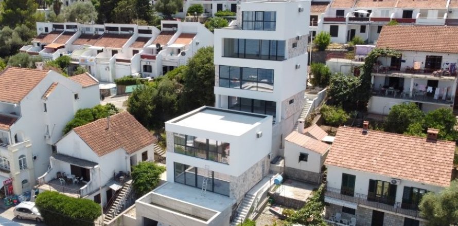 Apartamento tipo estudio Estudio en Tivat, Montenegro No. 66782